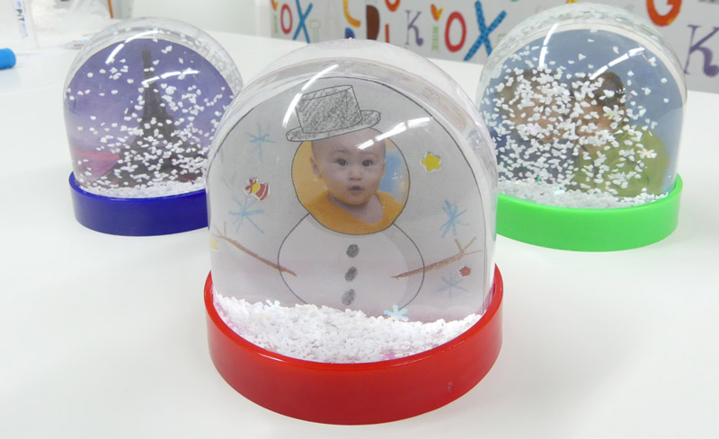 photo snow globes three colors