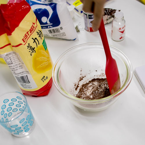 easy Chocolate Mug Cup Cakes008