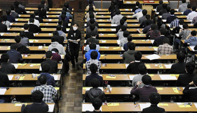 英検などの英語試験にのぞむ